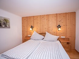 Apartment Johann in Wald im Pinzgau With Balcony