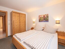 Apartment Johann in Wald im Pinzgau With Balcony