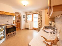 Apartment Johann in Wald im Pinzgau With Balcony