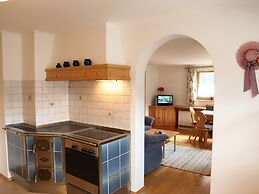 Apartment Johann in Wald im Pinzgau With Balcony