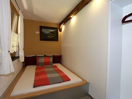 Holiday Flat Wurm, Fugen