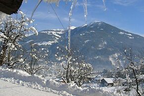 Holiday Flat Wurm, Fugen