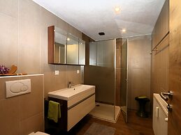 Holiday Flat Wurm, Fugen