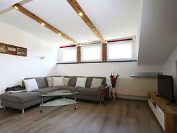 Holiday Flat Wurm, Fugen