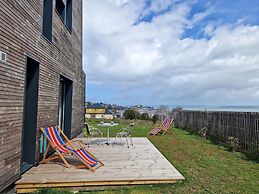 Studio With Terrace and Superb sea View