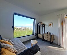 Studio With Terrace and Superb sea View