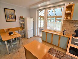 Holiday House With Sauna and Garden, Jaroslawiec