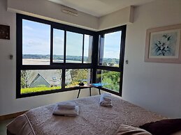 Architect Villa With Fantastic sea View, Locquirec