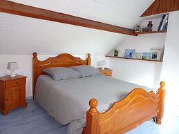 Nice Holiday Home Near the Beach