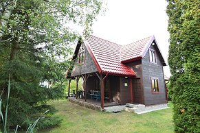 Holiday Home With Fireplace and Private Garden