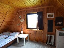 Holiday Home, Zuromino