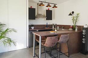 Holiday Home Located in the Middle of the Popular Seaside Resort, Canc