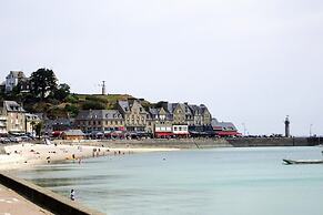 Holiday Home Located in the Middle of the Popular Seaside Resort, Canc