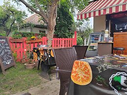 Nora Guesthouse Bed and Breakfast