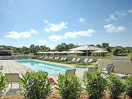 Small Villa With Private Pool, Residence Les Terrasses D'arsella, Port