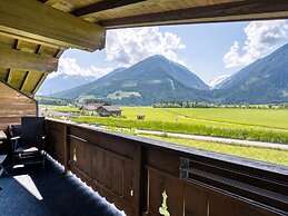 Apartment Building Ferien, Neukirchen
