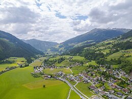 Apartment Building Ferien, Neukirchen