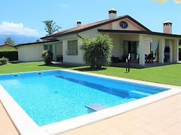 Villa Anna, Camaiore