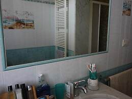 Villa Anna, Camaiore