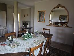 Villa Anna, Camaiore