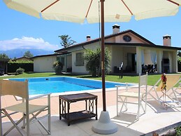 Villa Anna, Camaiore