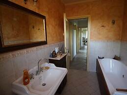 Villa Anna, Camaiore