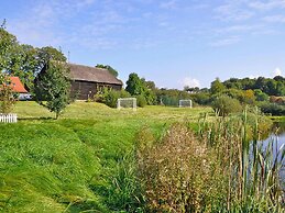 Comfortable Rural Holiday Home, Grabczyn