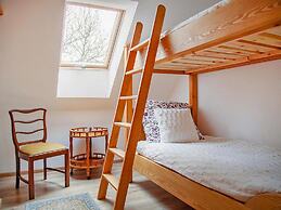 Comfortable Rural Holiday Home, Grabczyn