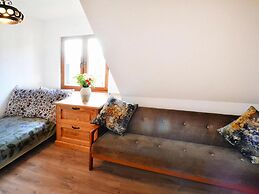 Comfortable Rural Holiday Home, Grabczyn