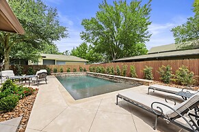 Large South Austin Home with a Pool