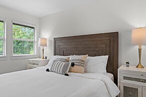 Large South Austin Home with a Pool