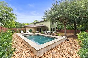 Large South Austin Home with a Pool
