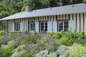 Cottage in St Martin aux Buneaux