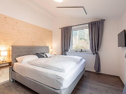 Chalet Arber in St.englmar With its own Hottube