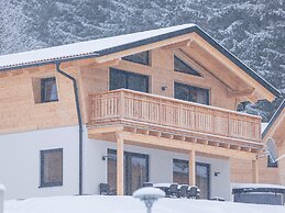 Chalet Arber in St.englmar With its own Hottube