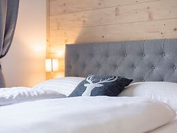 Chalet Arber in St.englmar With its own Hottube