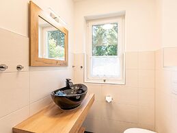 Chalet Arber in St.englmar With its own Hottube