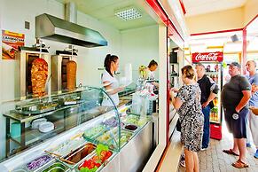 Holiday Homes Near the Beach, Sianozety