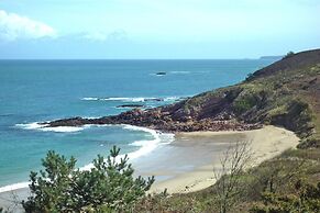Holiday Home, Close to the Cote D'emeraude Beach-formerly TUI Ferienha