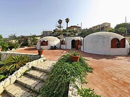 Igloo Home Plemmirio With Sea Access & Pool