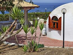 Igloo Home Plemmirio With Sea Access & Pool