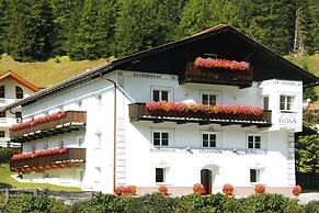 Apartment in Ischgl Overlooking the Mountains