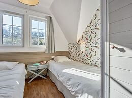 Apartment in Residence & Spa With Common Pool and Sauna, Houlgate