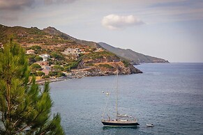 Res. Villa Tyrrenia, Macinaggio/rogliano, Apartment With bay View