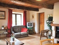 Holiday House With Private Garden in Redortiers