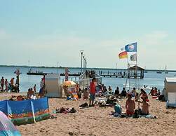 Holiday Home by the Beach in Stepnica