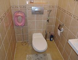 Spacious Holiday Home, Kolczewo