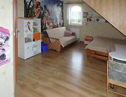 Spacious Holiday Home, Kolczewo