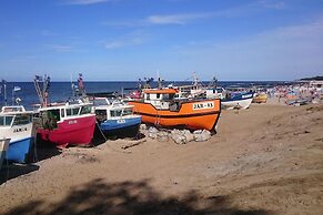 Cottage 150m From the Beach in Jaroslawiec