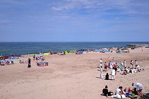 Cottage 150m From the Beach in Jaroslawiec